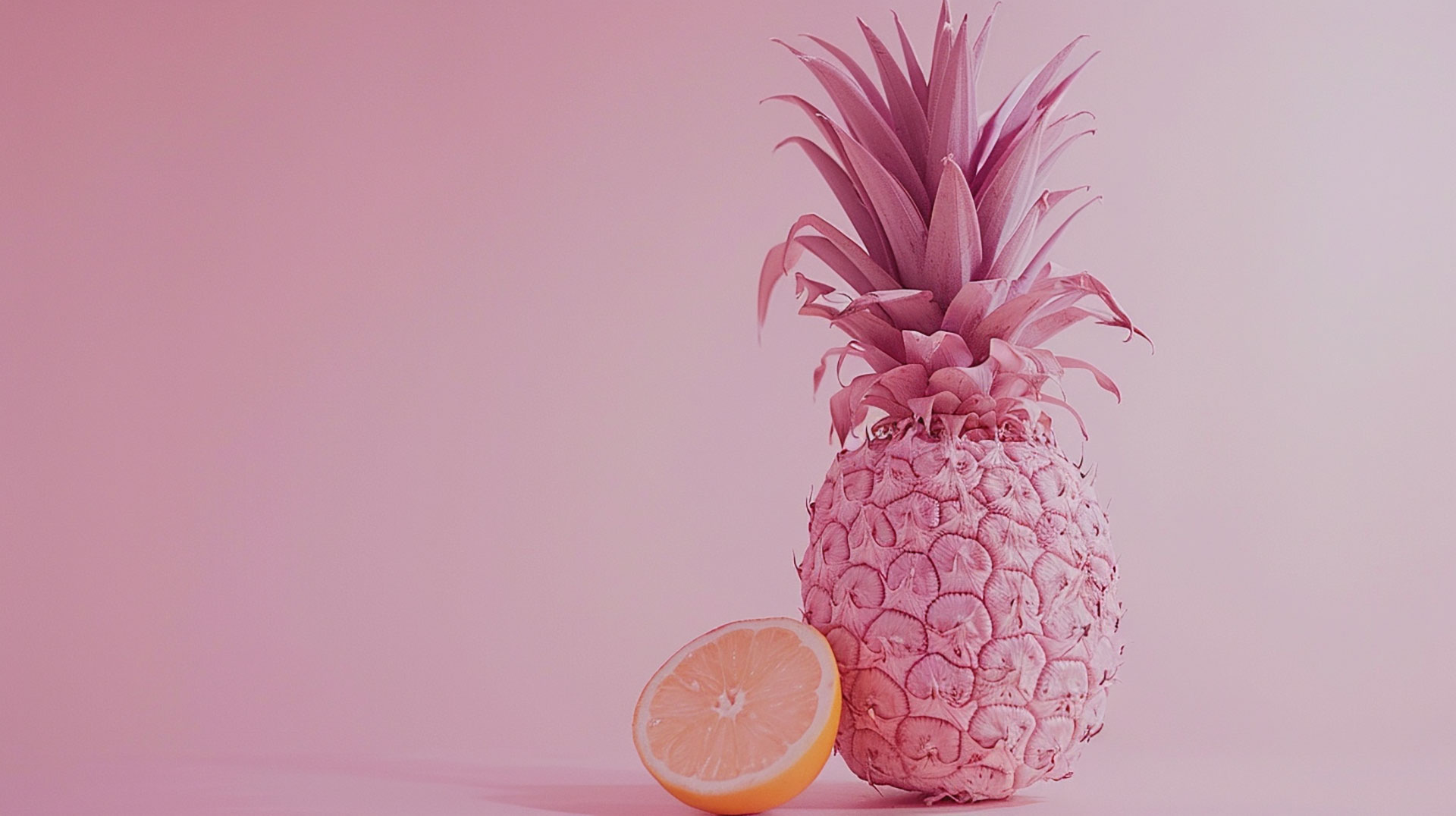 Free Download: Pineapple Backgrounds for Your Desktop