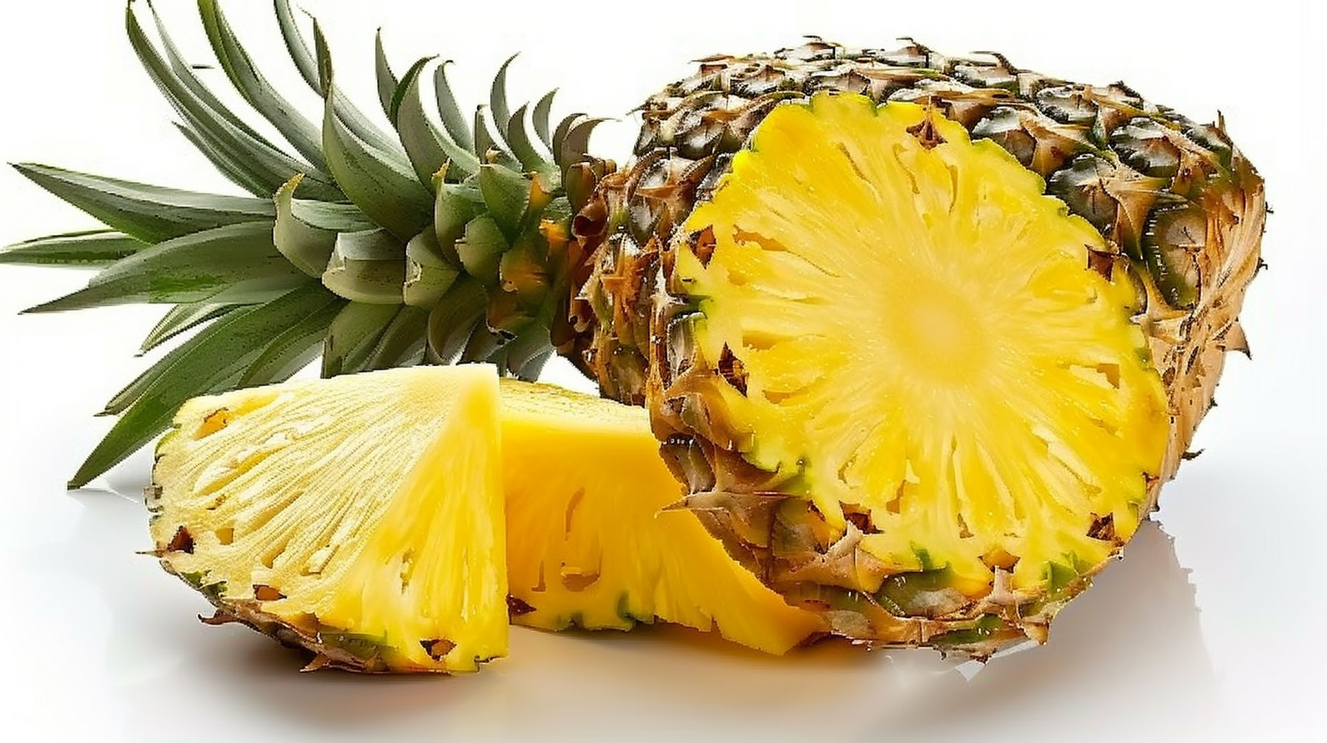 Explore the Rich Colors of Pineapple in HD Quality for Art Projects