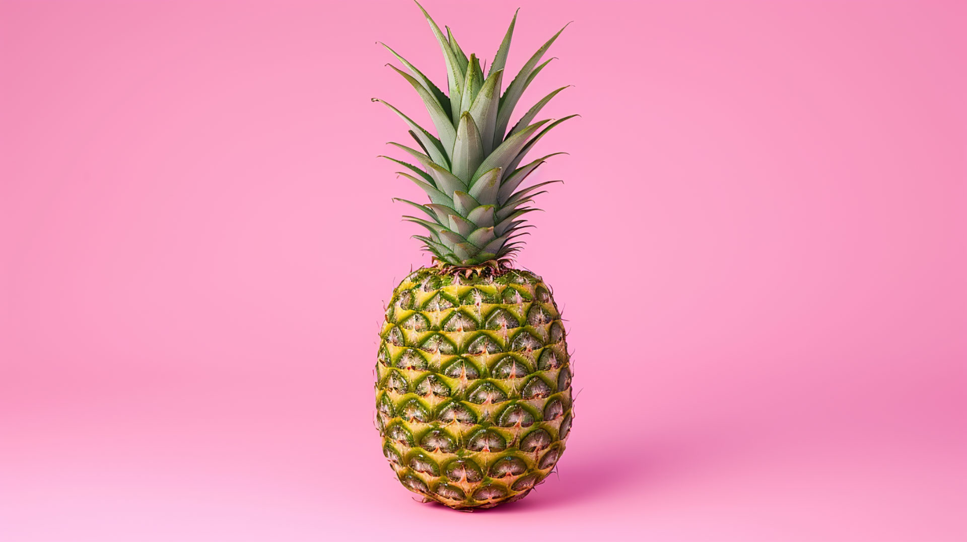 High-Quality Free Pineapple Photos for Your Projects