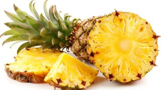 Download Stunning Pineapple Pictures for Desktop Use